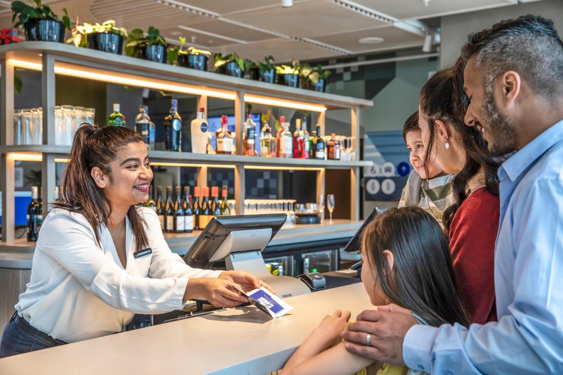 Holiday Inn Express Auckland City Centre By Ihg Kültér fotó